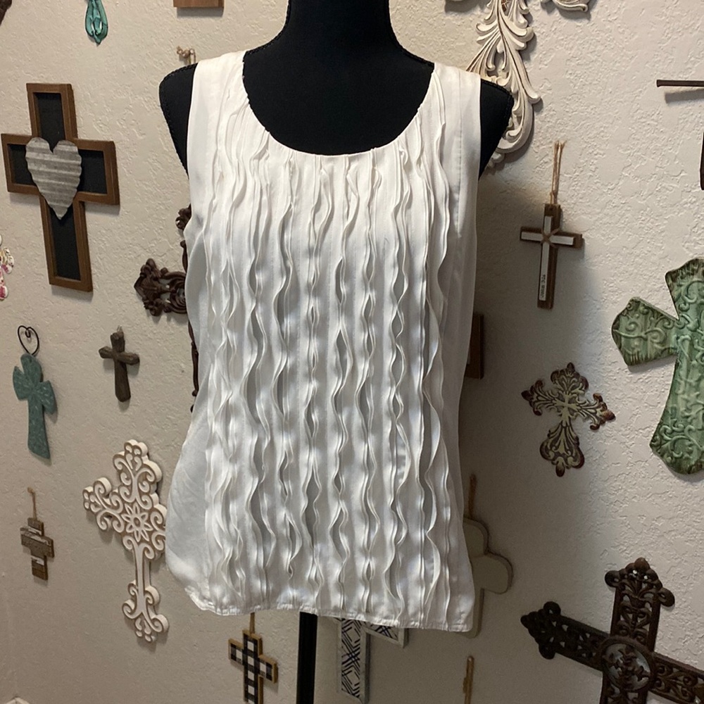 Sleeveless cream dress shirt Rafaella